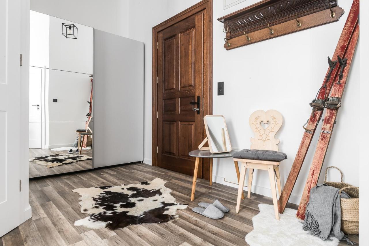 Black River Apartment ชาร์นนี ดูนาเยส ภายนอก รูปภาพ